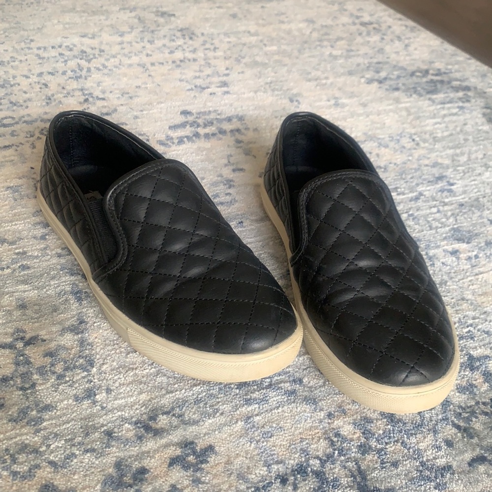 Steve Madden leather slip ons